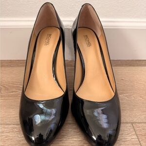 Michael Kors Shiny Black Heels
